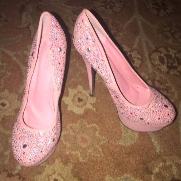💕Pink Rhinestone Heels💕 - Picture 5 of 8